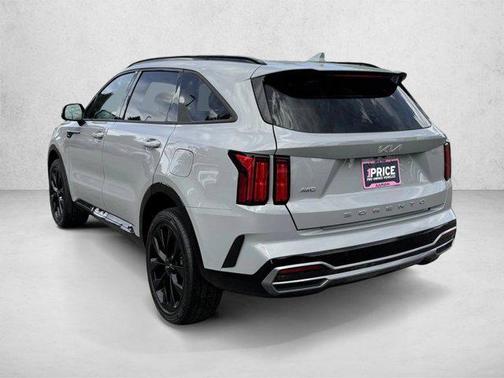Wolf Gray 2022 Kia Sorento SX