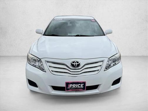 Super White 2011 Toyota Camry LE