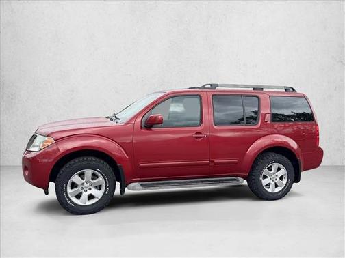 Red Brick Metallic 2010 Nissan Pathfinder SE