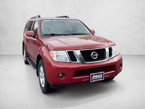 Red Brick Metallic 2010 Nissan Pathfinder SE