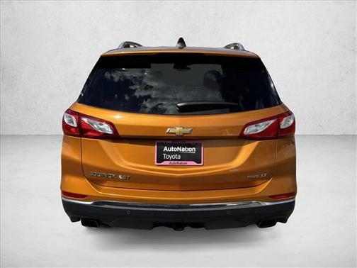 Orange Burst Metallic 2018 Chevrolet Equinox 2LT