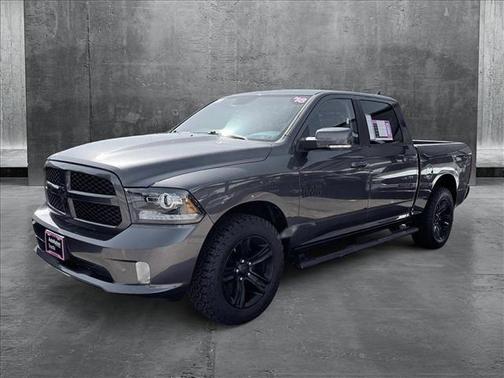2018 RAM 1500 Night Crew Cab 4x4 5'7' Box