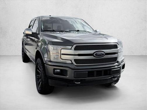 Magnetic Metallic 2018 Ford F-150 Platinum