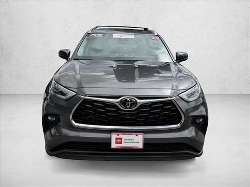 Magnetic Gray Metallic 2025 Toyota Highlander Limited