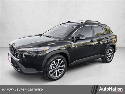 2025 Toyota Corolla Cross XLE