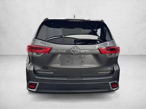 2018 Toyota Highlander Limited Platinum