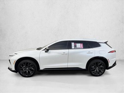 2025 Toyota Crown Signia Limited