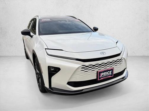 2025 Toyota Crown Signia Limited