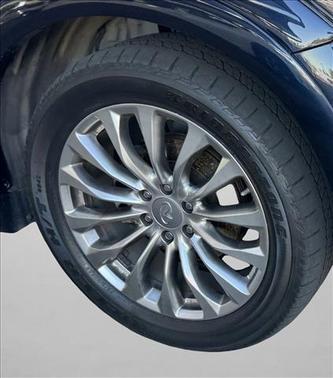 2016 INFINITI QX80 Base