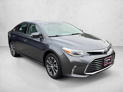 2018 Toyota Avalon XLE