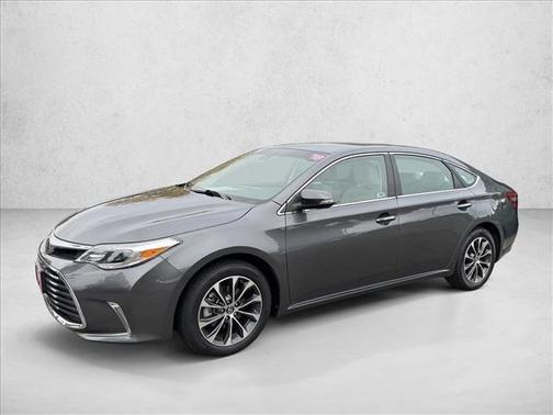 2018 Toyota Avalon XLE