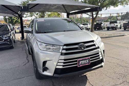 2019 Toyota Highlander LE