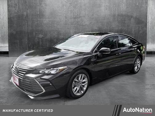 2019 Toyota Avalon XLE