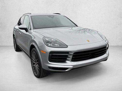 Dolomite Silver Metallic 2020 Porsche Cayenne Cayenne