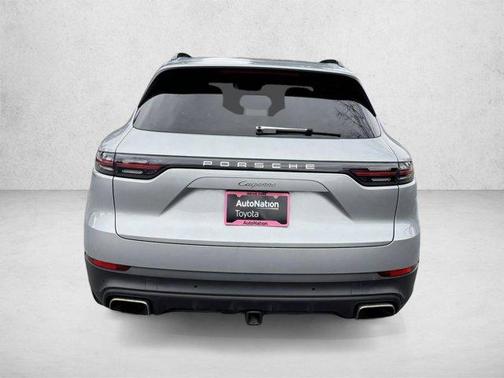Dolomite Silver Metallic 2020 Porsche Cayenne Cayenne