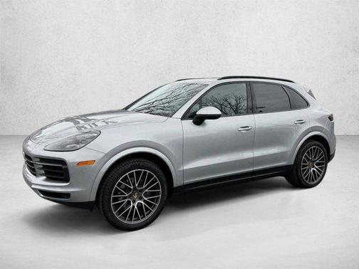 Dolomite Silver Metallic 2020 Porsche Cayenne Cayenne