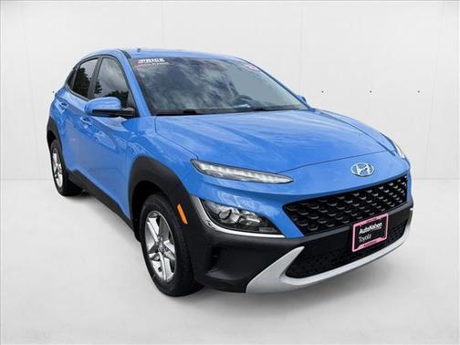 2022 Hyundai KONA SE