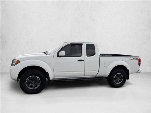 Glacier White 2018 Nissan Frontier SV