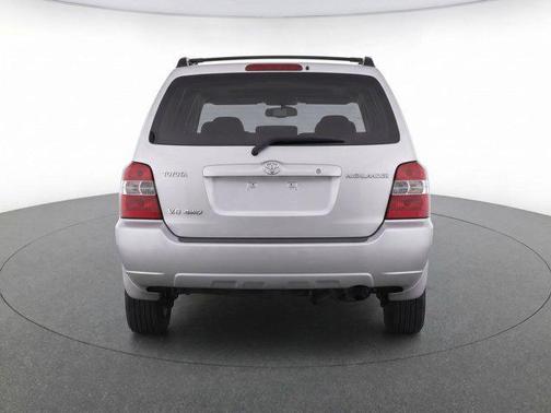 Millennium Silver Metallic 2007 Toyota Highlander Base