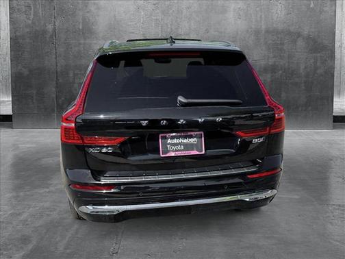 2023 Volvo XC60 B5 Plus Bright Theme