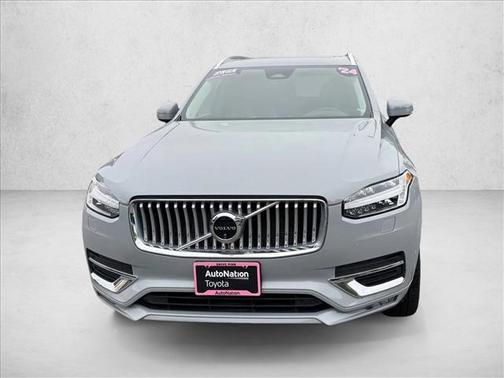 2024 Volvo XC90 B6 Plus Bright Theme 7-Seater