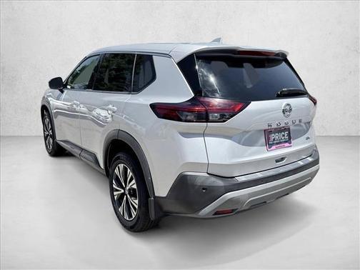 Brilliant Silver Metallic 2021 Nissan Rogue SV