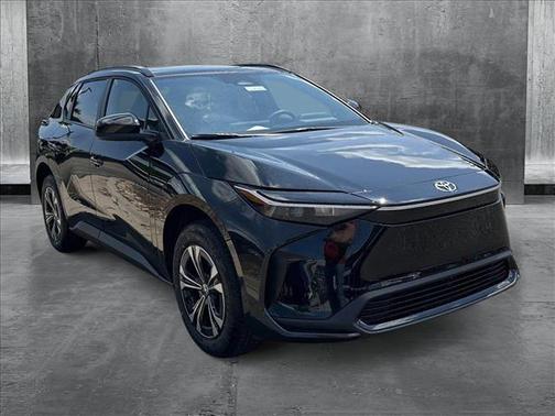 2025 Toyota bZ4X XLE