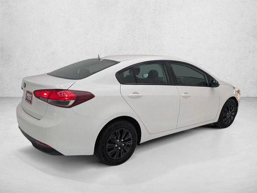 Clear White 2018 Kia Forte LX