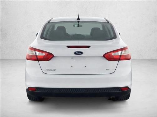 Oxford White 2012 Ford Focus SE