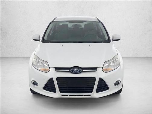 Oxford White 2012 Ford Focus SE