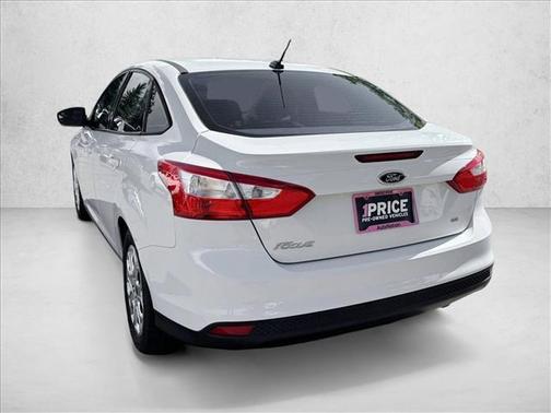 Oxford White 2012 Ford Focus SE