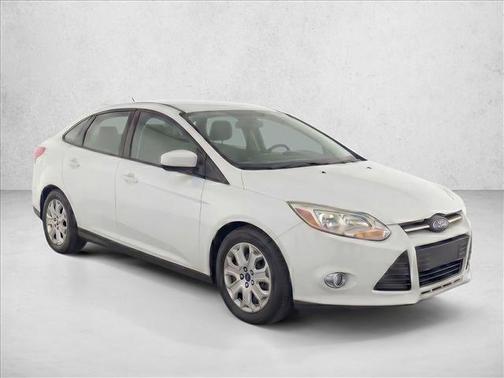 Oxford White 2012 Ford Focus SE