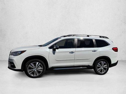 Crystal White Pearl 2022 Subaru Ascent Touring 7-Passenger