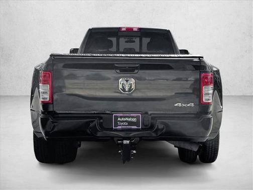 2020 RAM 3500 Tradesman Crew Cab 4x4 8' Box