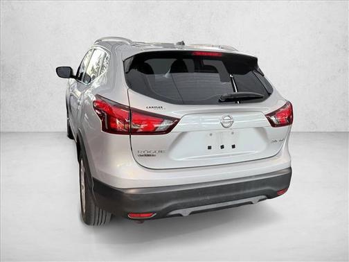 2017 Nissan Rogue Sport SV