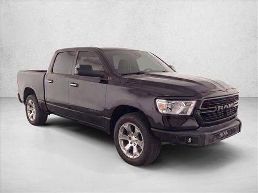 Diamond Black Crystal Pearlcoat 2019 RAM 1500 Big Horn