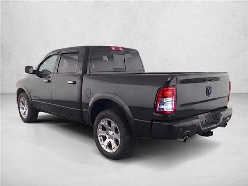 Diamond Black Crystal Pearlcoat 2019 RAM 1500 Big Horn