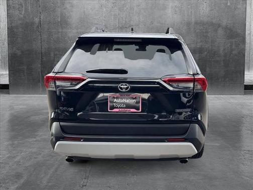 2022 Toyota RAV4 Adventure