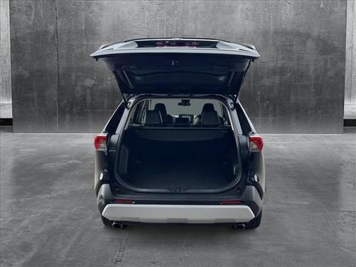 2022 Toyota RAV4 Adventure