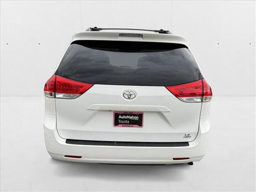 2013 Toyota Sienna LE