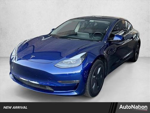 2022 Tesla Model 3 Long Range