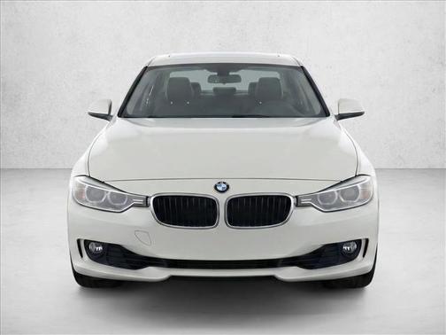 Alpine White 2015 BMW 320 i