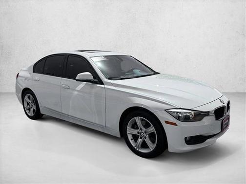 Alpine White 2015 BMW 320 i