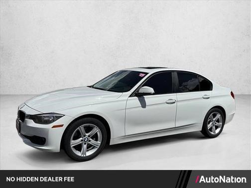 Alpine White 2015 BMW 320 i