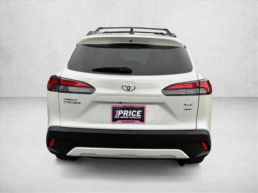 Wind Chill Pearl 2026 Toyota Corolla Cross XLE