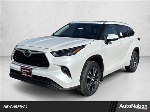 2026 Toyota Highlander XLE