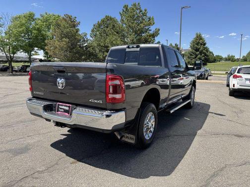 2023 RAM 2500 Laramie Crew Cab 4x4 6'4' Box