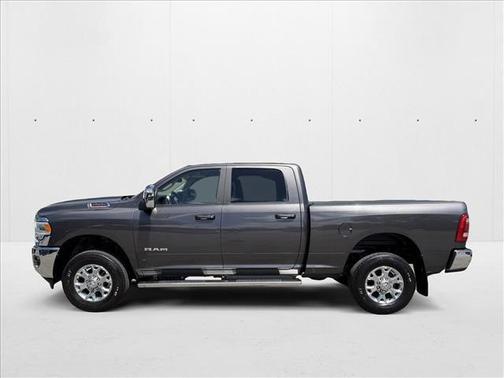 2023 RAM 2500 Laramie Crew Cab 4x4 6'4' Box