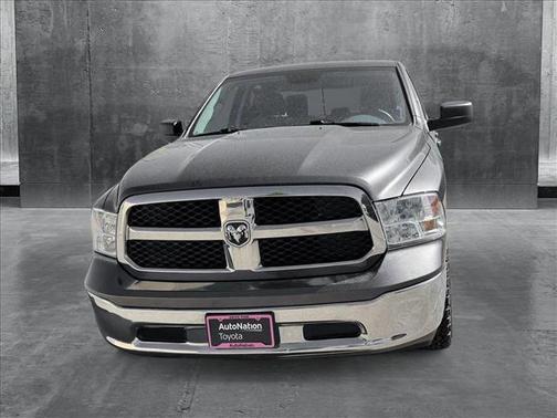2019 RAM 1500 SLT