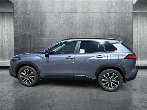 2025 Toyota Corolla Cross XLE